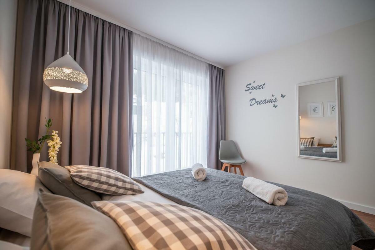 Apartament Kasztanowy Blisko Centrum - Dream Apart 什切尔克 外观 照片
